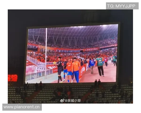 瓦科制造点球机会却被赵博扑出泰山与浙江依然战成平局