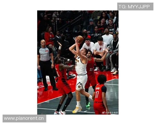 约基奇第三节神勇表现7投全中独得19分三节合计29分7篮板7助攻助球队强势反弹